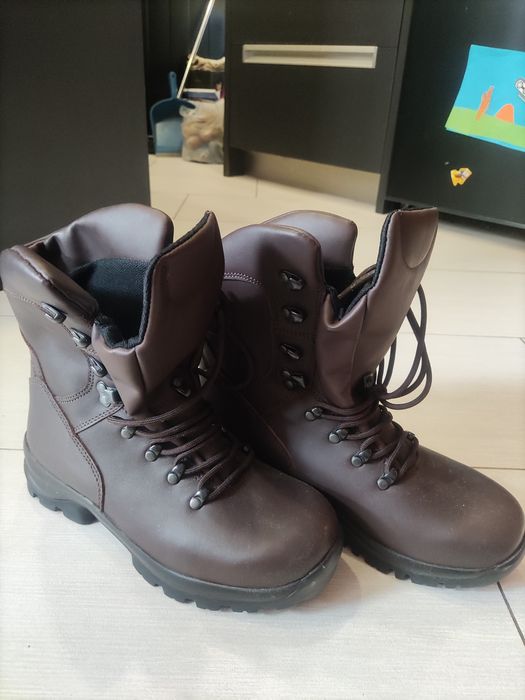 Берці осінь-зима, виробництва естонія розмір 41