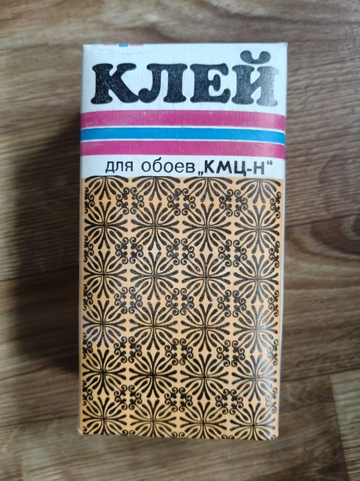 Клей 400 г (є кількість)