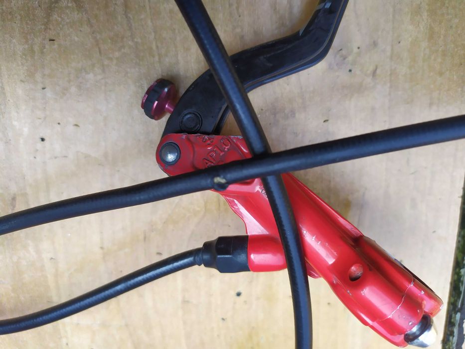 Tektro ORION hamulce tarczowe hydrauliczne  Alu/Carbon dł. 79/150cm PM