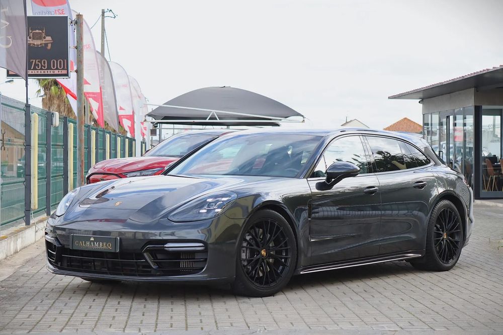 Porsche Panamera Sport Turismo 4 E-Hybrid