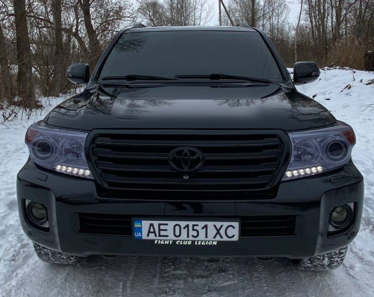 Toyota land cruiser 200