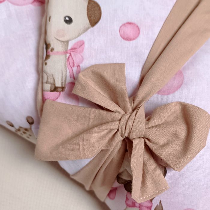 Rożek niemowlęcy becik żyrafy z muślinem