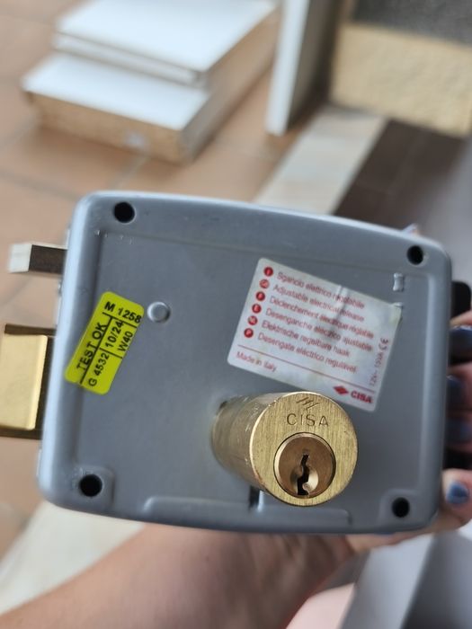 Fechadura elétrica cisa (referência: 11611-60-1)
