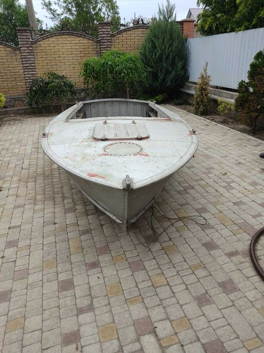 Лодка Прогрес -2..