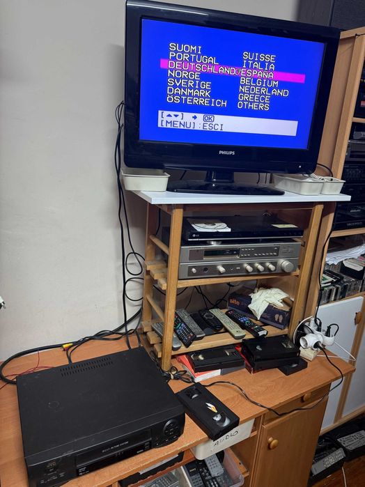 Magnetowid VHS JVC HR-J248