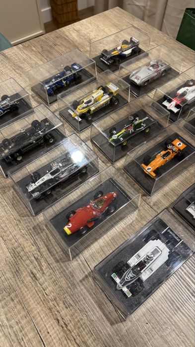 Coleção Carros Miniatura Formula 1 - 30 anos