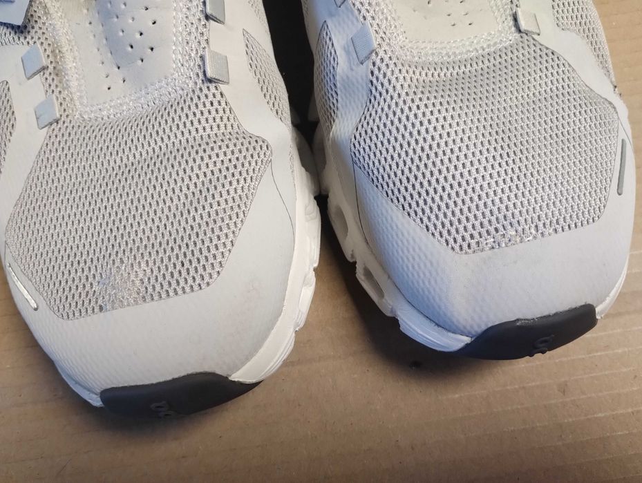 Buty do biegania biegowe ON Running Cloud 5 roz 46