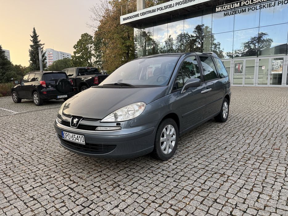 Peugeot 807