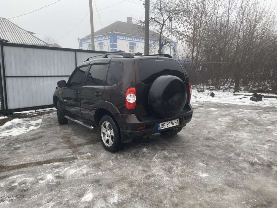 Шевроле Нива Бертон люксової комплектації