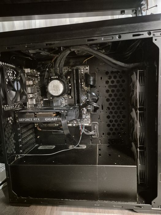 Продам компьютер i5 13600k 3060 8gb