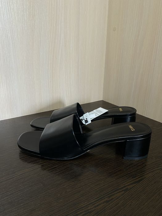 Босоніжки. Туфлі Mango. Розімр 40. Устілка 25,5-26 см