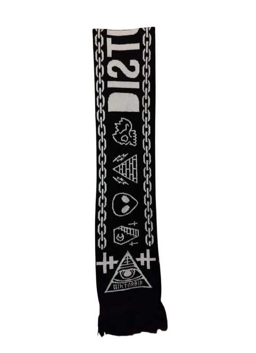 Szalik DISTURBIA goth trumna alternative dollskill killstar