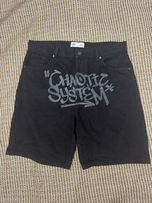 Шорти “Chaotic system”