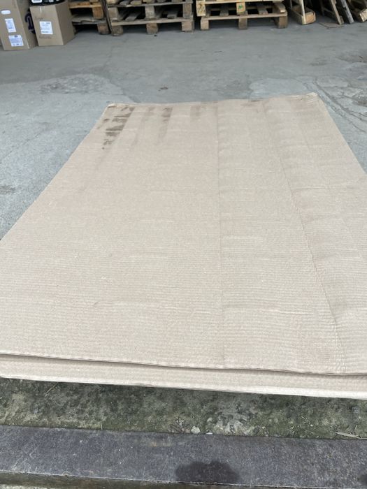 Листи картонні 3 грн