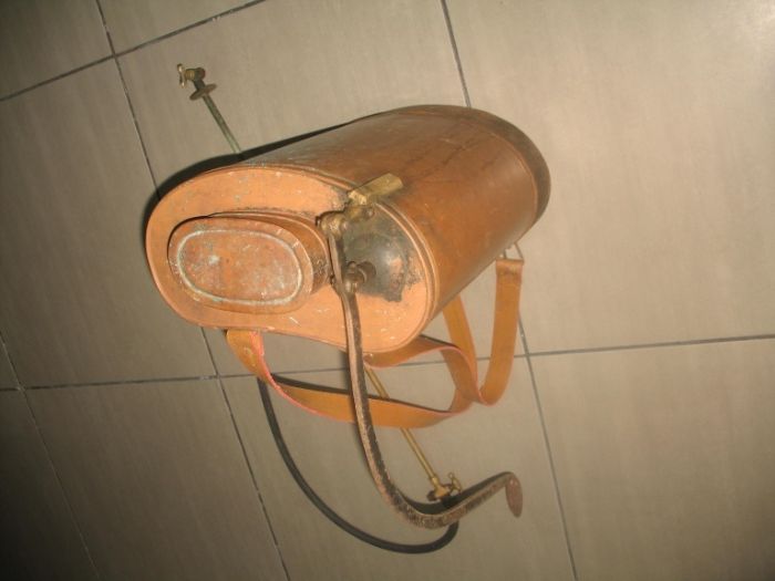 Sulfatador antigo em cobre em excelente estado