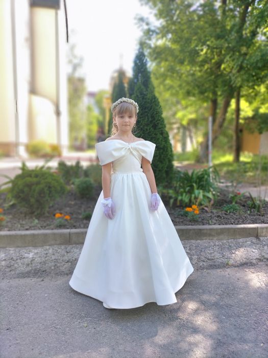 Плаття для причастя