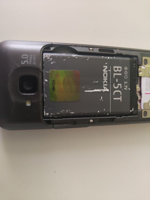 Nokia C5 w bardzo dobrym stanie