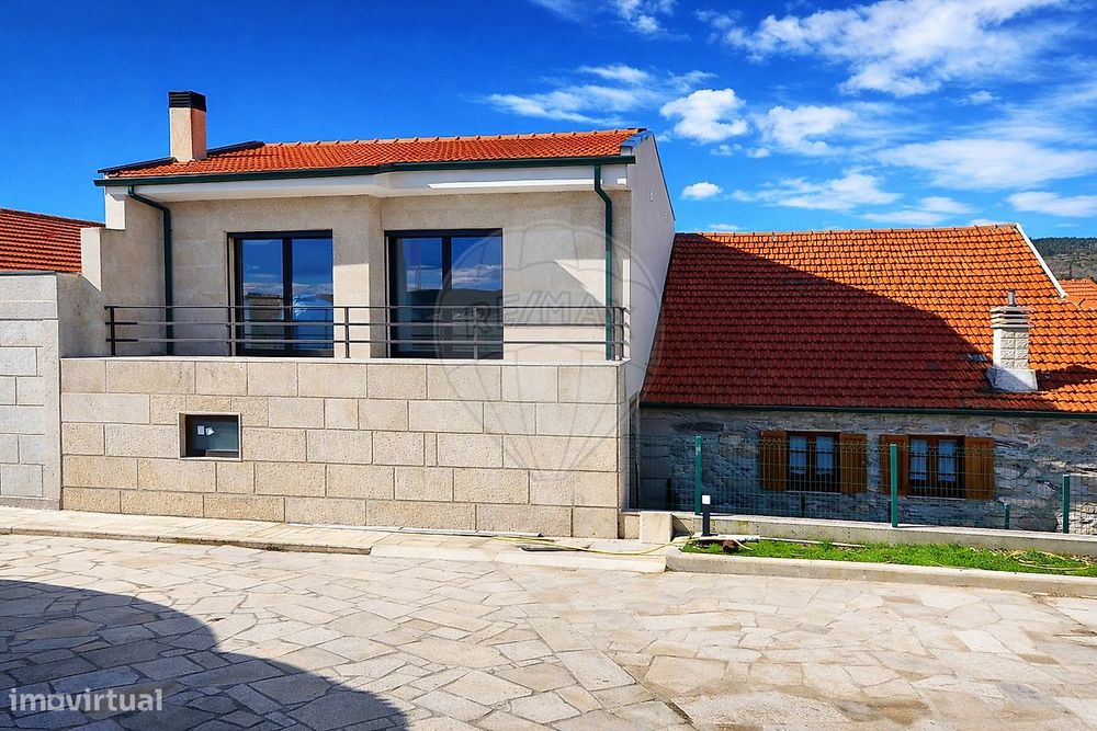 Moradia T2 para venda