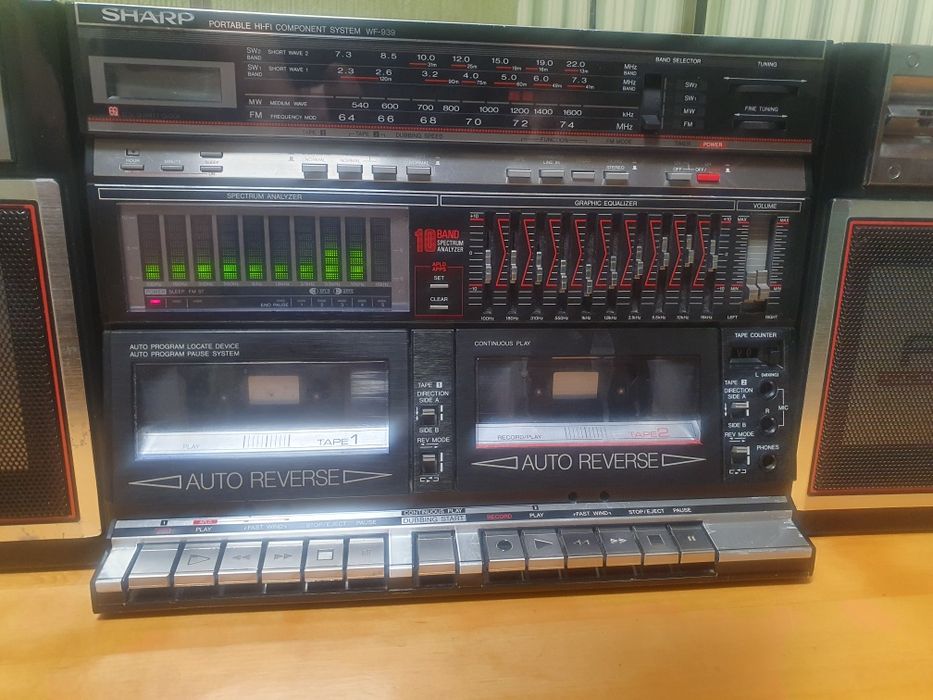 SHARP WF-939 магнитола