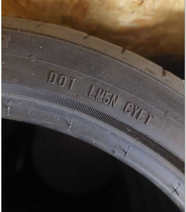 Continental - Opony 225/40 R18 2016r. - używane