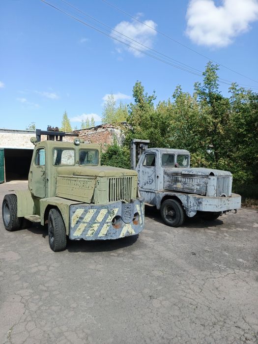 Продаються два Львівські погрузчики