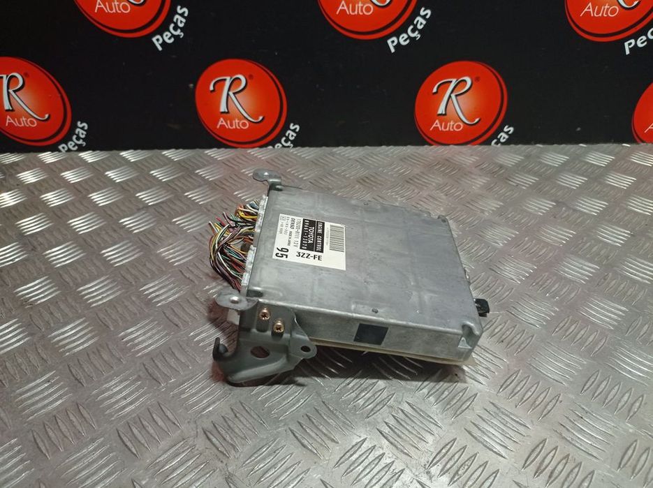 Centralina Do Motor Toyota Corolla Verso (_E12_)