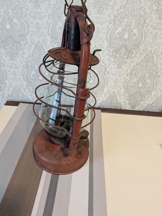 Гасова лампа, лампа Аладіна, летюча миш