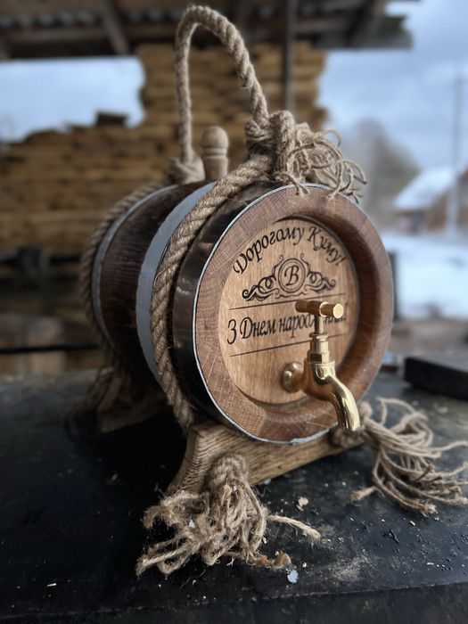 Бочка дубова для кума, дубовая бочка 5, 10, 15, 20, 30, 40, 50 л