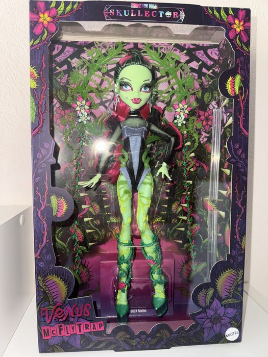 Lalka Venus McFlytrap Skullector