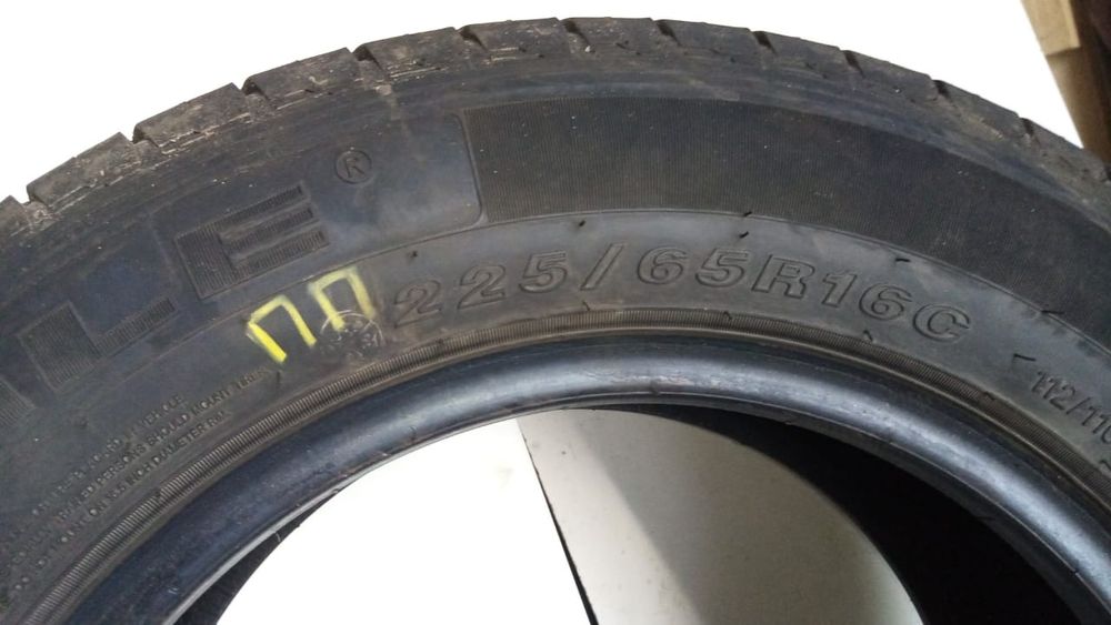 Продам резину triangle conex van 701