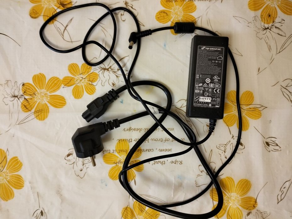 Портативный компьютер TERRA pc-micro 5000p