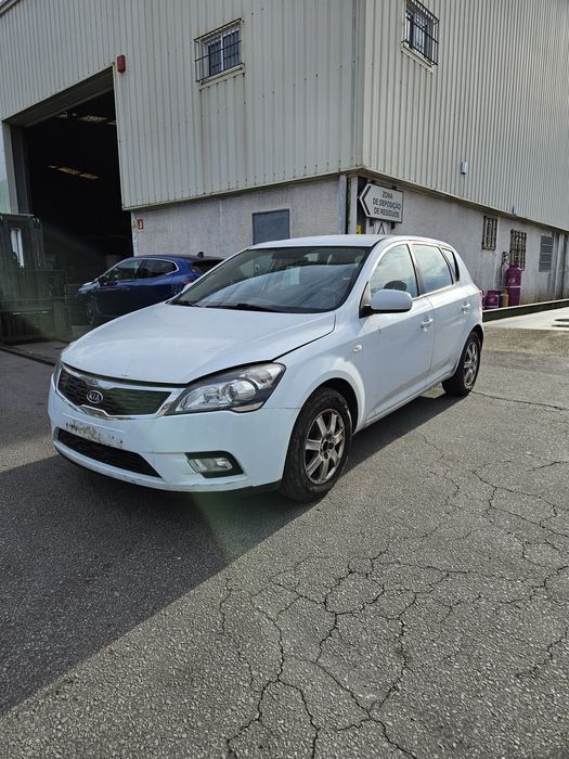 Kia Ceed ED 1.6 CRDi de 2010 para peças