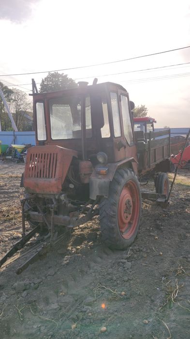 Трактор Т-16, в робочому стані