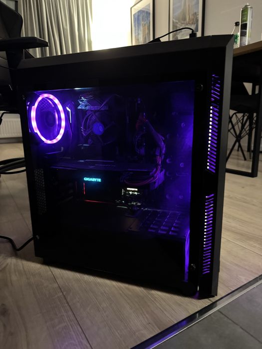 32GB RAM Komputer gamingowy PC (i7-9700, Gigabyte rtx 2060)