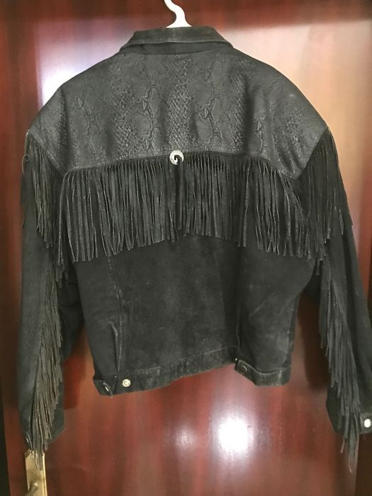 Casaco em pele verdadeira