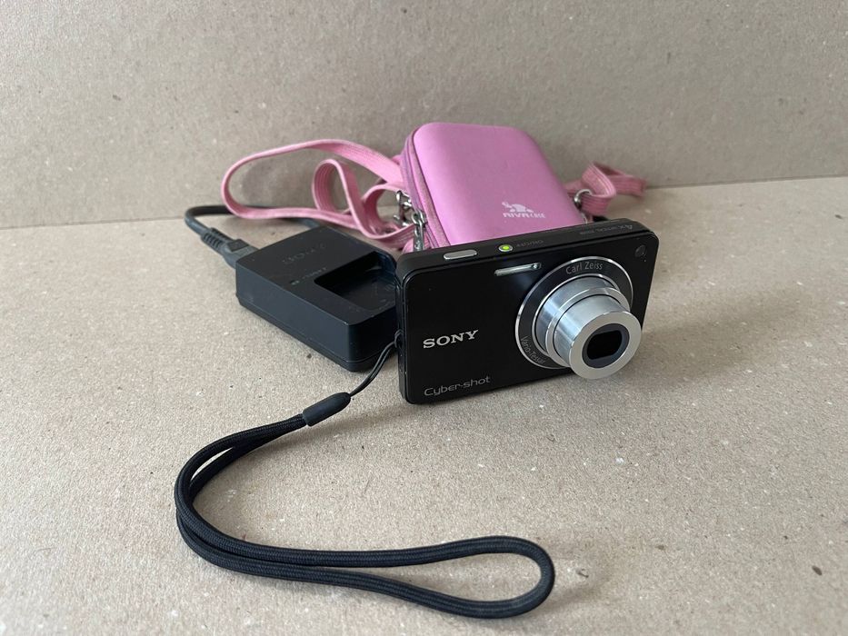 Цифровий фотоапарат Sony Cyber-shot DSC-W360
