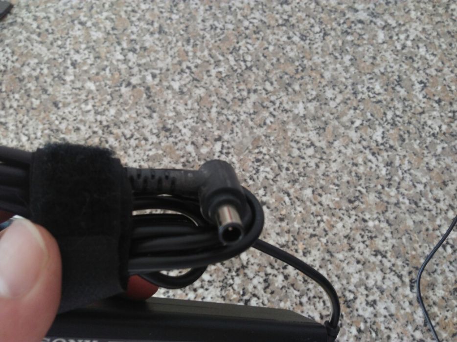 Sony Laptop Charger429591715875409922