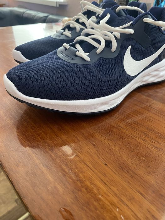 Кросовки Nike б/у но обувал два раза