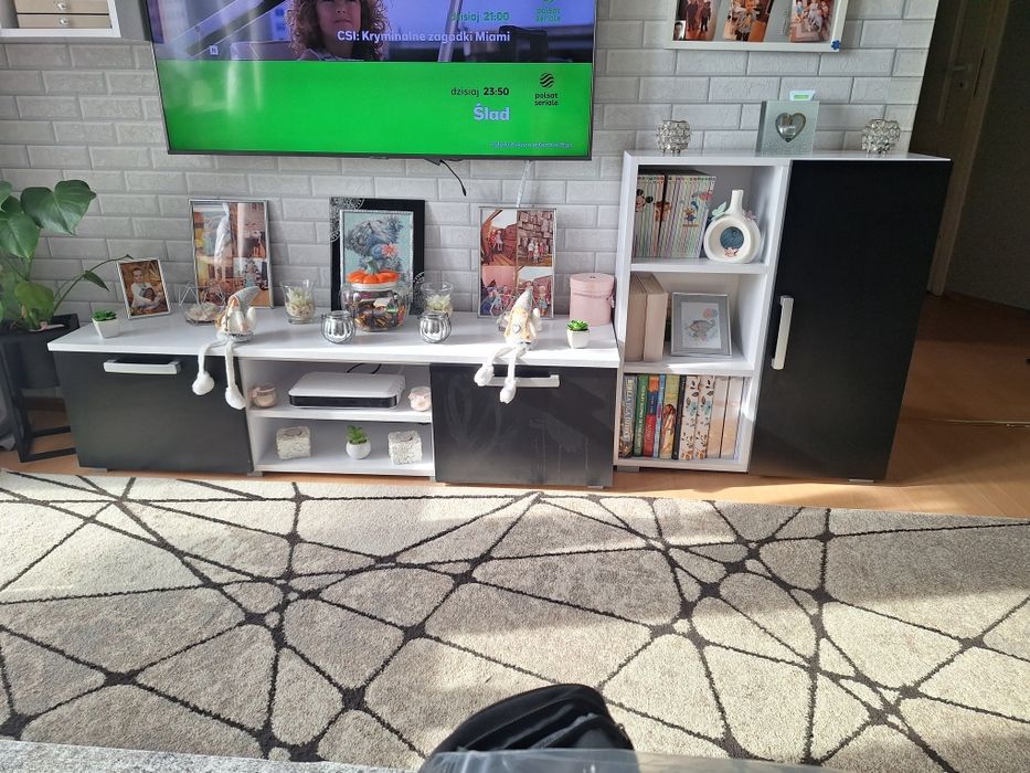 Meblo ścianka używane