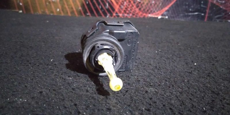 Motor Regulador Dos Faróis Volvo S40 Ii (544)
