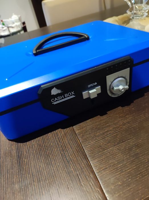 Cofre azul como novo