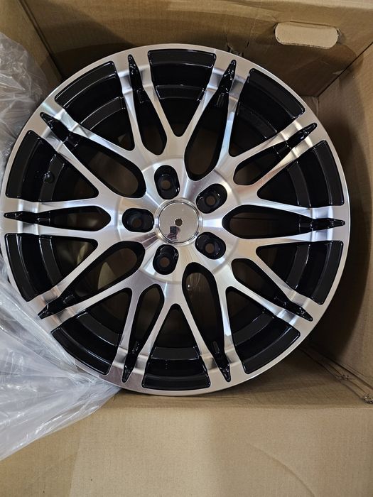 Литі диски R 17Д Dodge Journey / Fiat Freemont