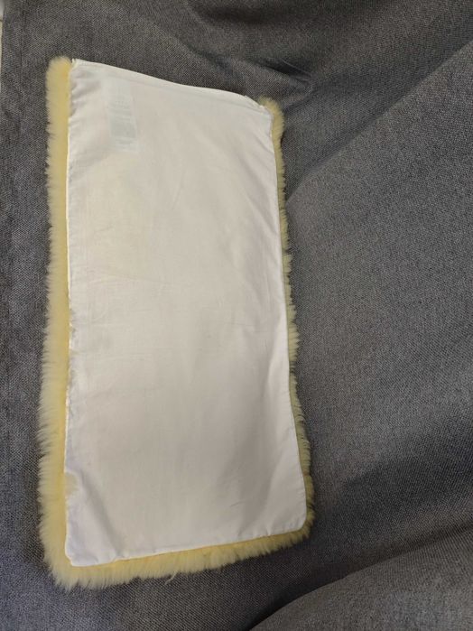 Kaiser овеча шкура натуральна наволочка чохол подушки чи килимок 80х40