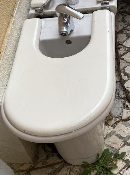 Loiças de Casa de Banho