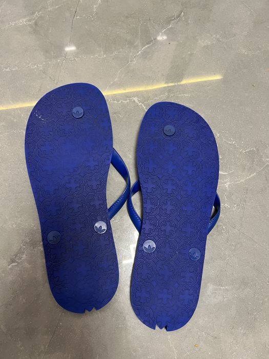 Шлепки Adidas 43 розмір 28 устілка