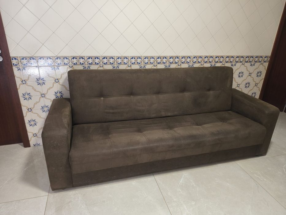 Sofá (cama)castanho