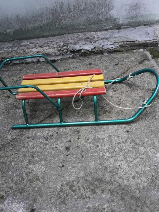 Дитячі зручні санки