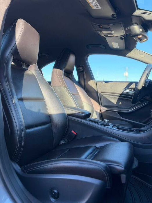 Mercedes-Benz CLA 250 4MATIC      2019