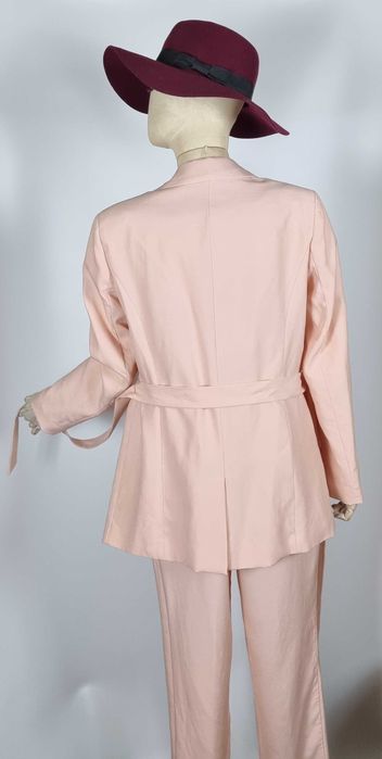 Garnitur Taranko M,L pudrowy róż, tencel i len. Marynarka i spodnie.