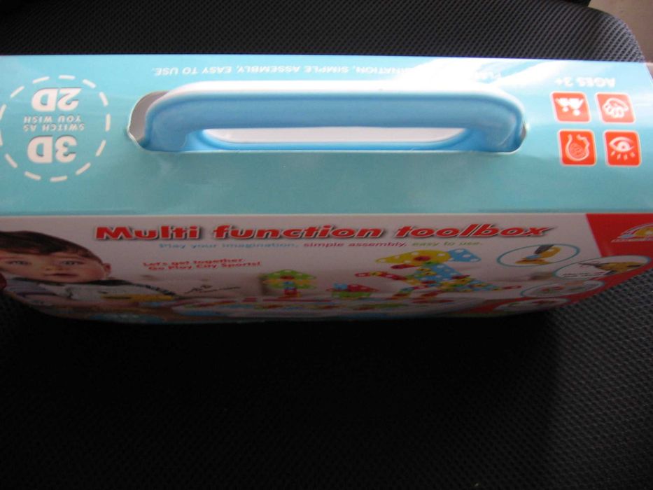 Walizka z wkrętarką i mozaiką kreatywną. Nowa!
